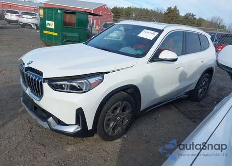 2025 BMW X1 xDrive28I z USA, uszkodzony, nr VIN WBX73EF00S5243911